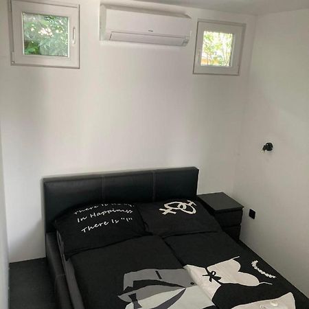 Aparthotel Arany Apartman Cegléd Exterior foto
