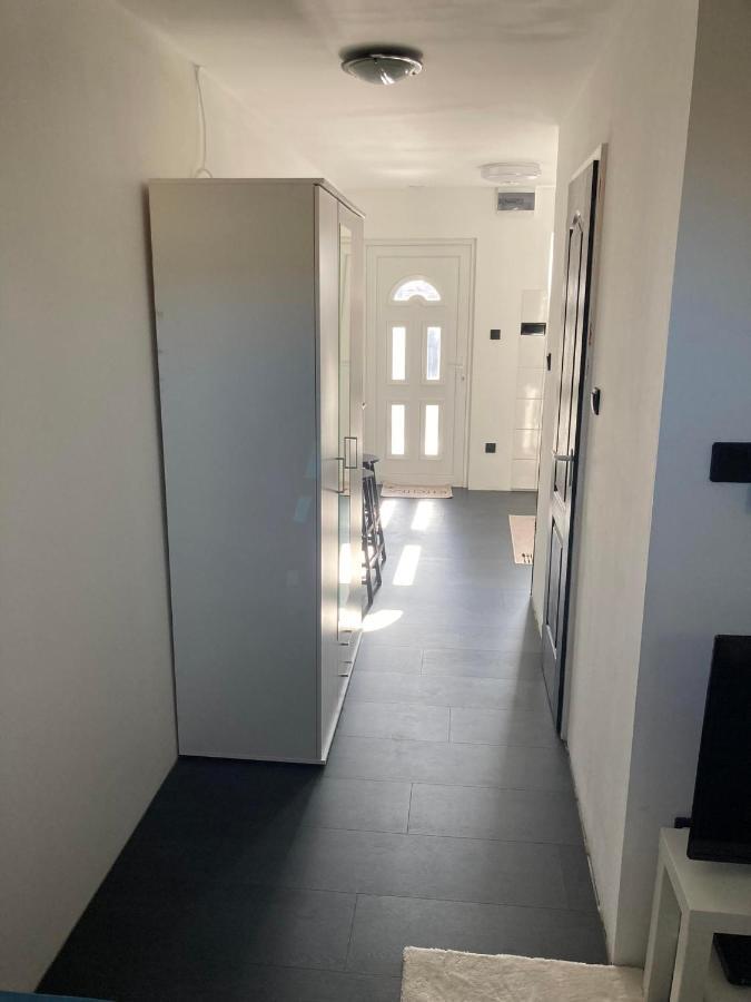 Aparthotel Arany Apartman Cegléd Exterior foto