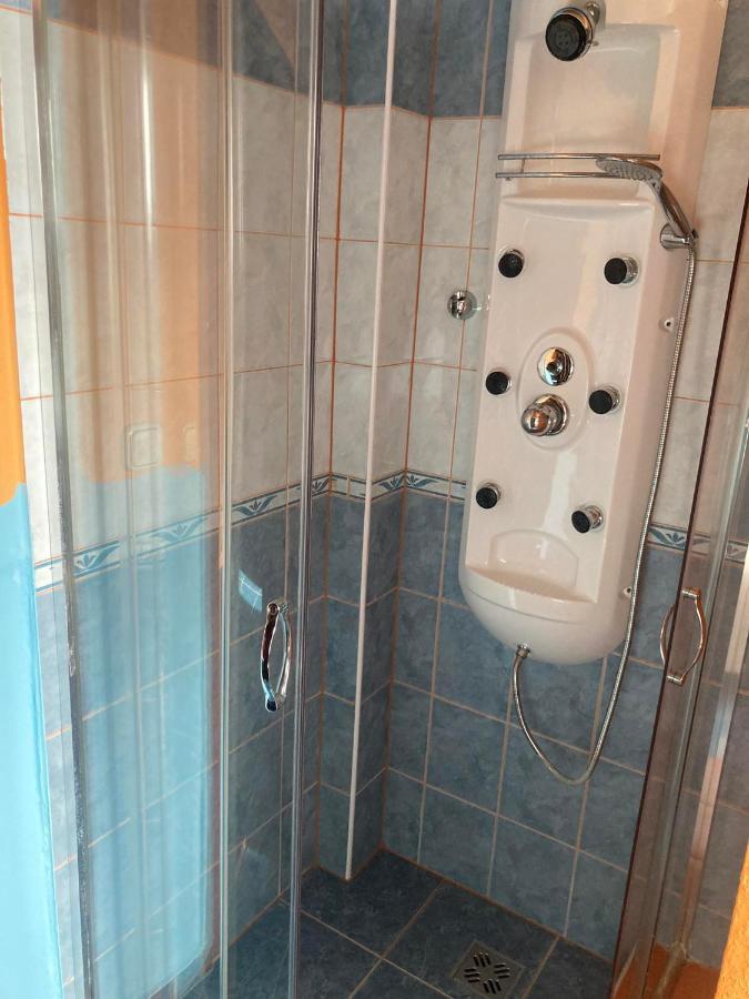 Aparthotel Arany Apartman Cegléd Exterior foto