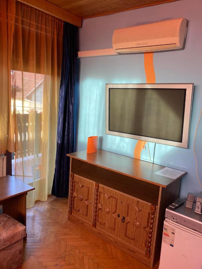 Aparthotel Arany Apartman Cegléd Exterior foto